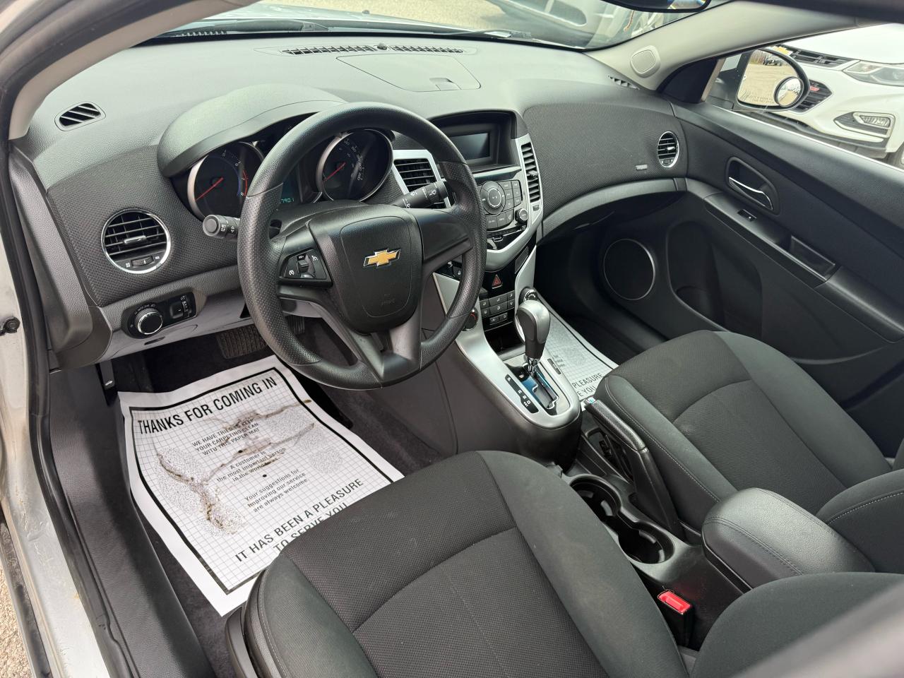 2011 Chevrolet Cruze LT Turbo w/1SA - Photo #6