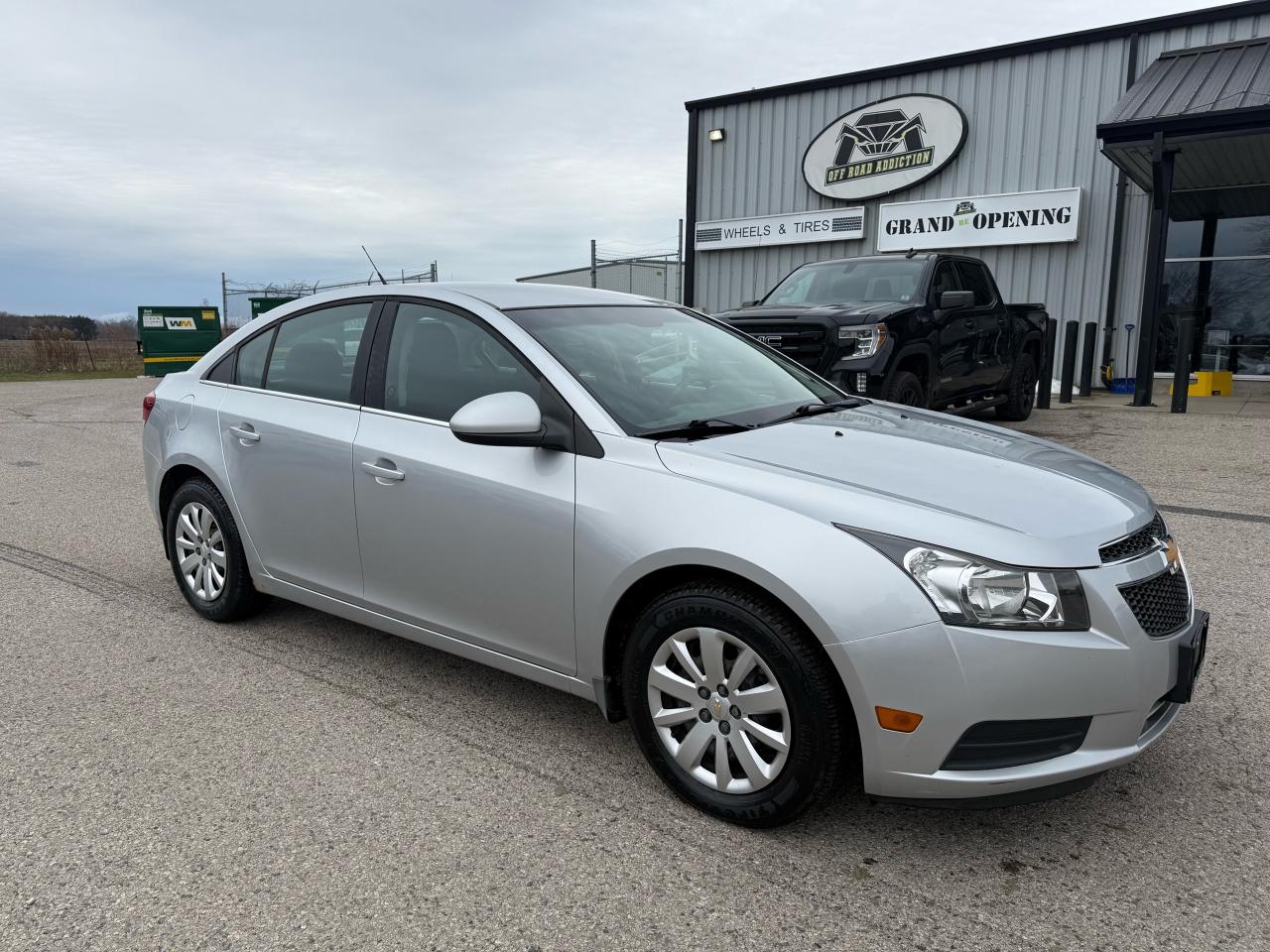 2011 Chevrolet Cruze LT Turbo w/1SA - Photo #3