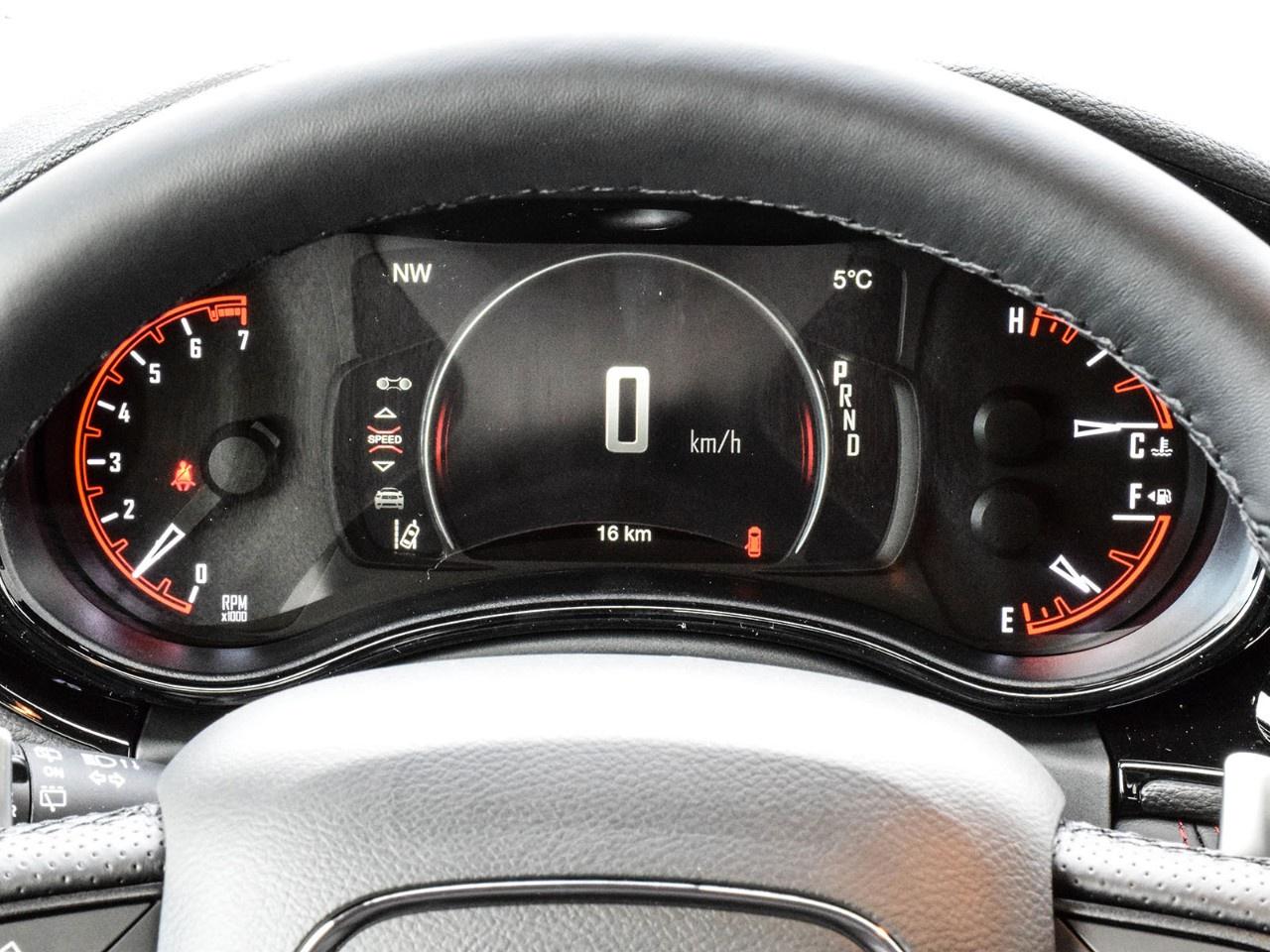 2025 Jeep Grand Cherokee LIMITED 4X4 Photo