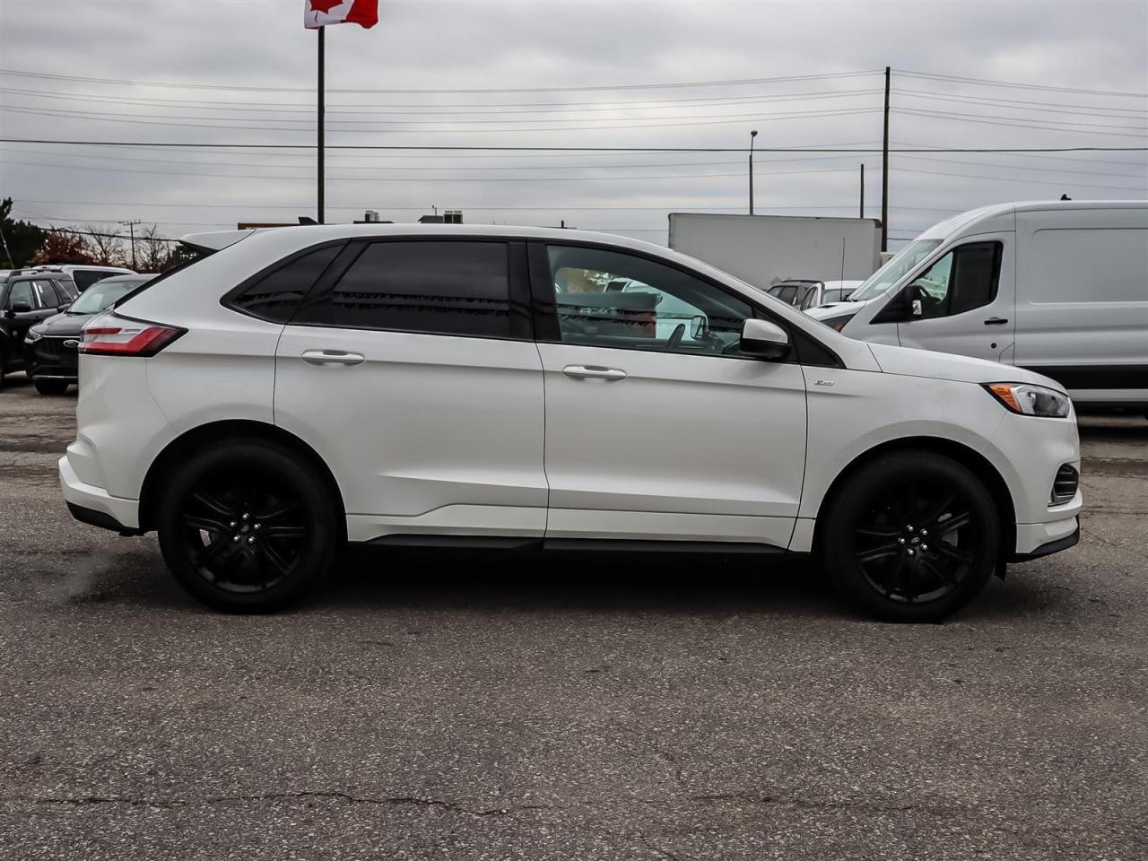 2022 Ford Edge ST Line Photo3