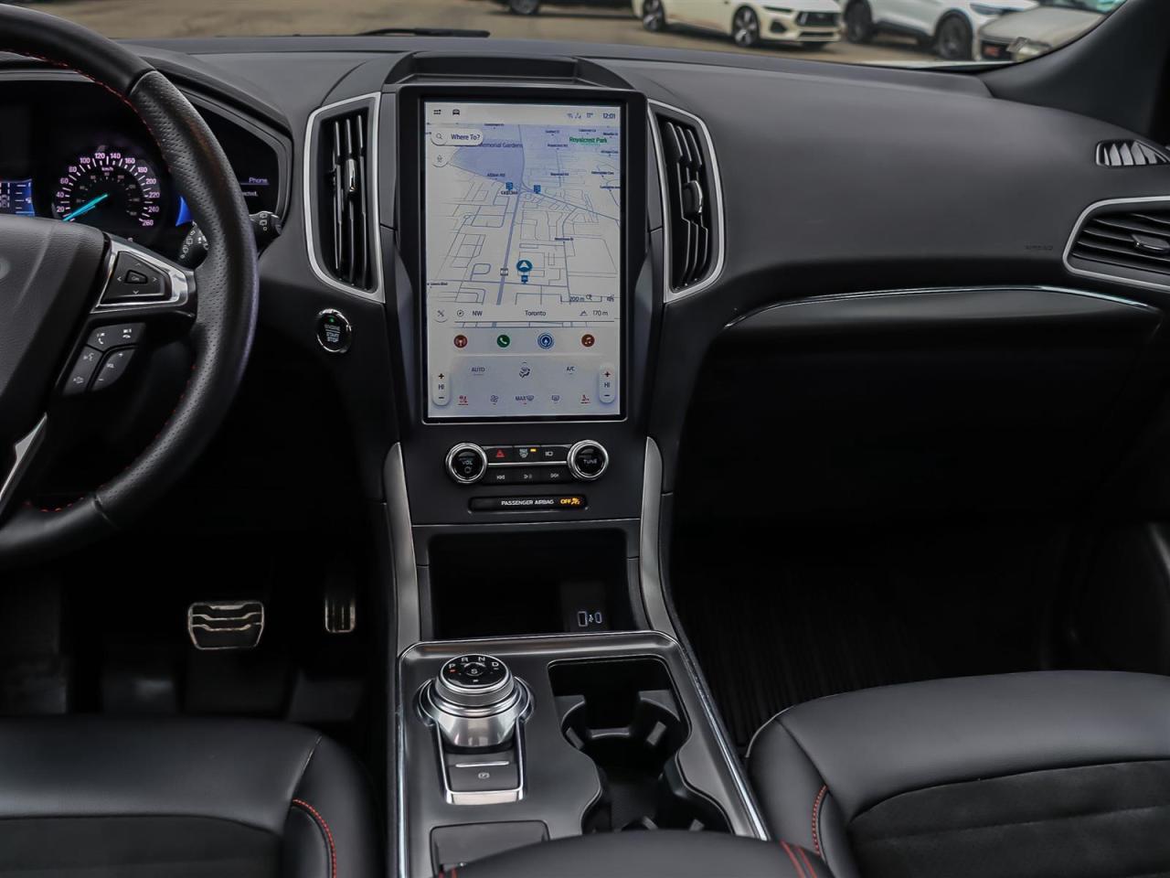 2022 Ford Edge ST Line Photo