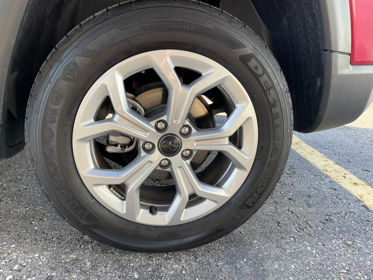 2025 Jeep Compass North One Owner | Sunroof | Navigation | 18" Wheels Photo