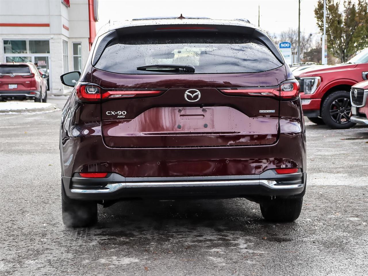 2024 Mazda CX-90 PHEV GT PHEV Premium Photo4