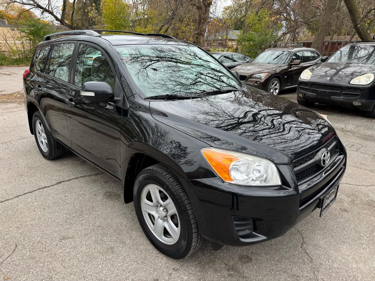 2012 Toyota RAV4 - 4WD - Photo #7