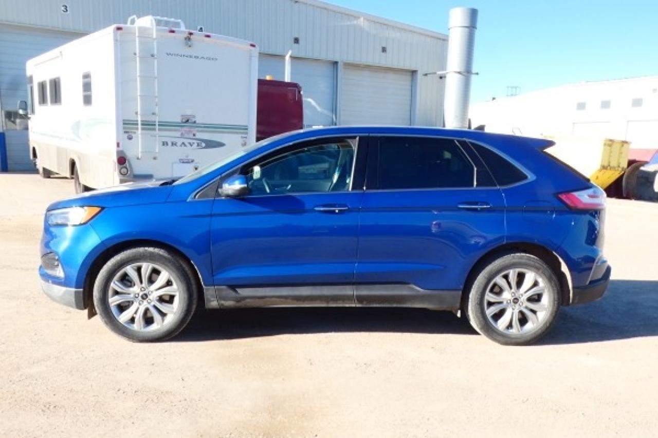2024 Ford Edge Titanium AWD w/Htd Leather, pano S/R, BUC - Photo #1