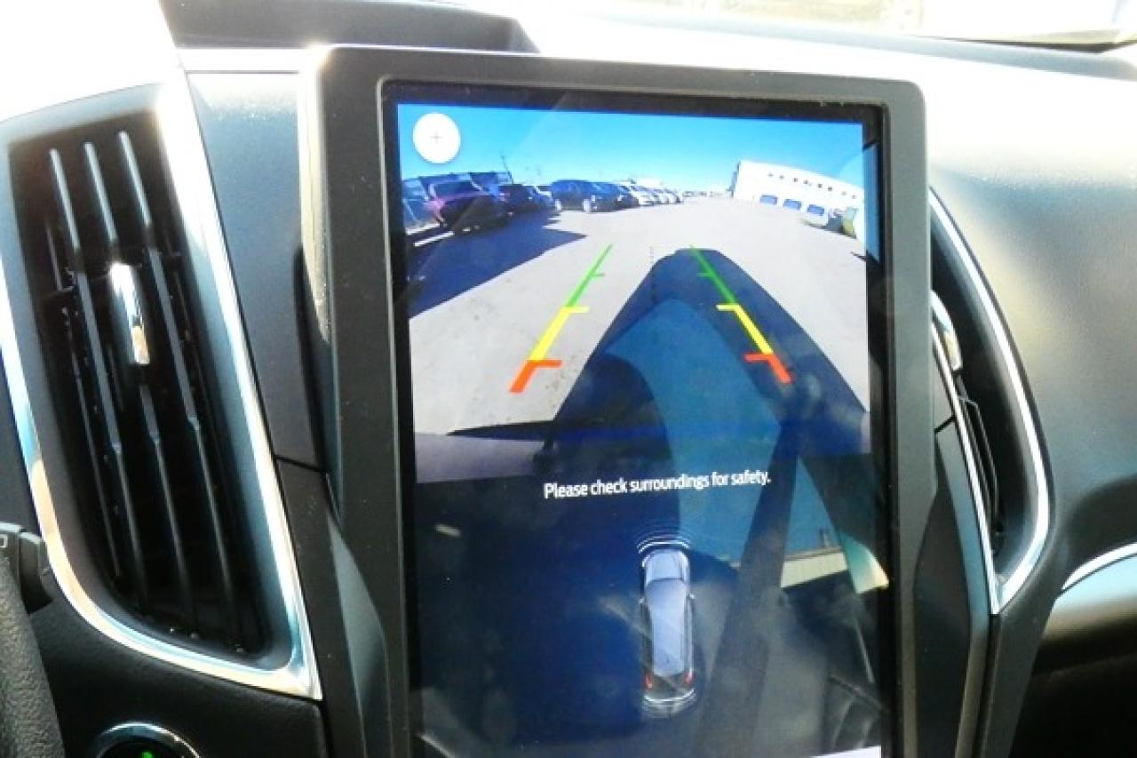 2024 Ford Edge Titanium AWD w/Htd Leather, pano S/R, BUC - Photo #14