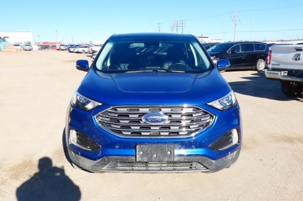 2024 Ford Edge Titanium AWD w/Htd Leather, pano S/R, BUC - Photo #3