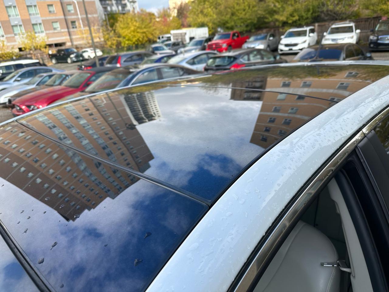 2014 Toyota Venza XLE - Photo #4