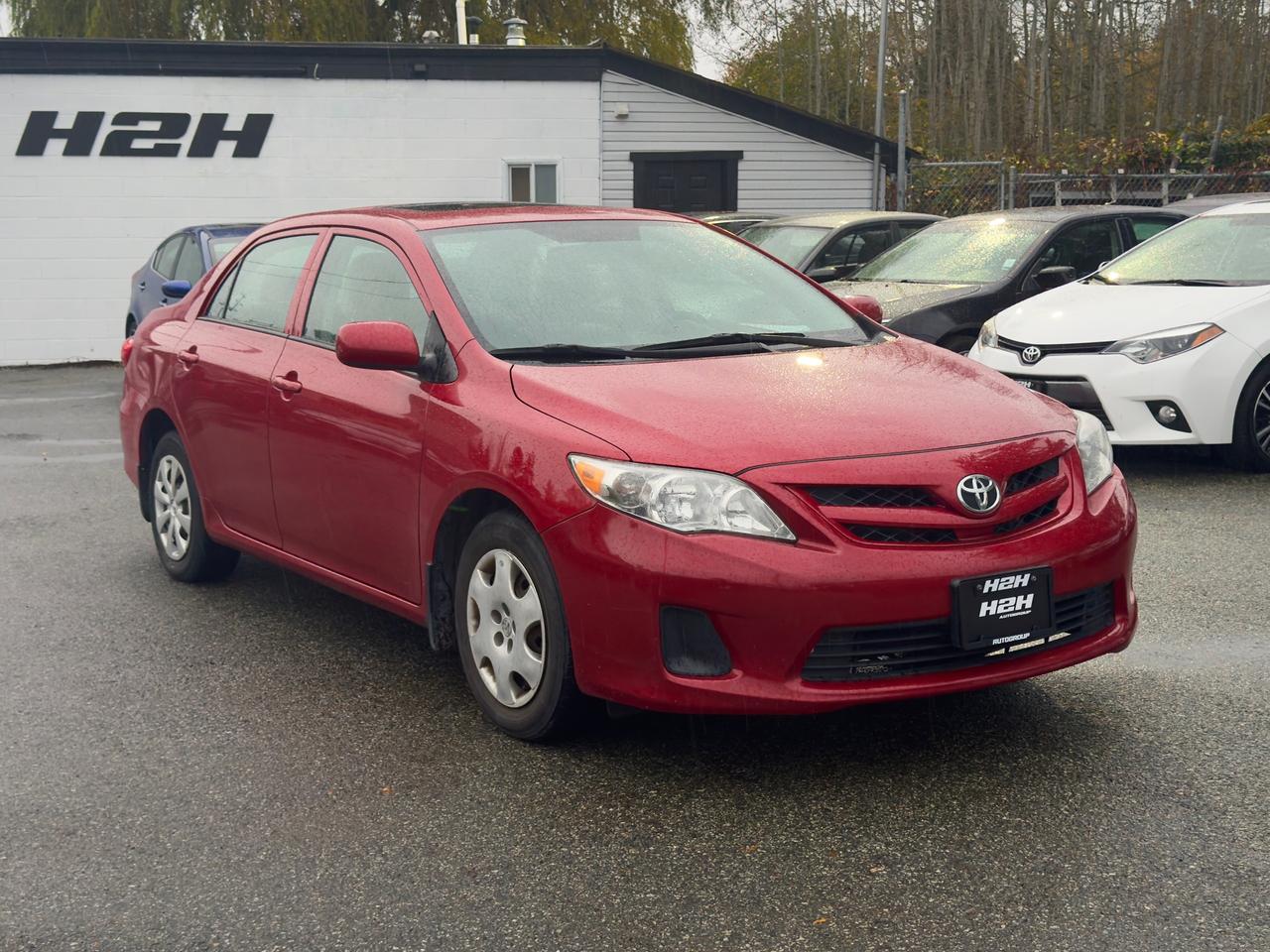 2013 Toyota Corolla FINANCING AVAILABLE Photo3