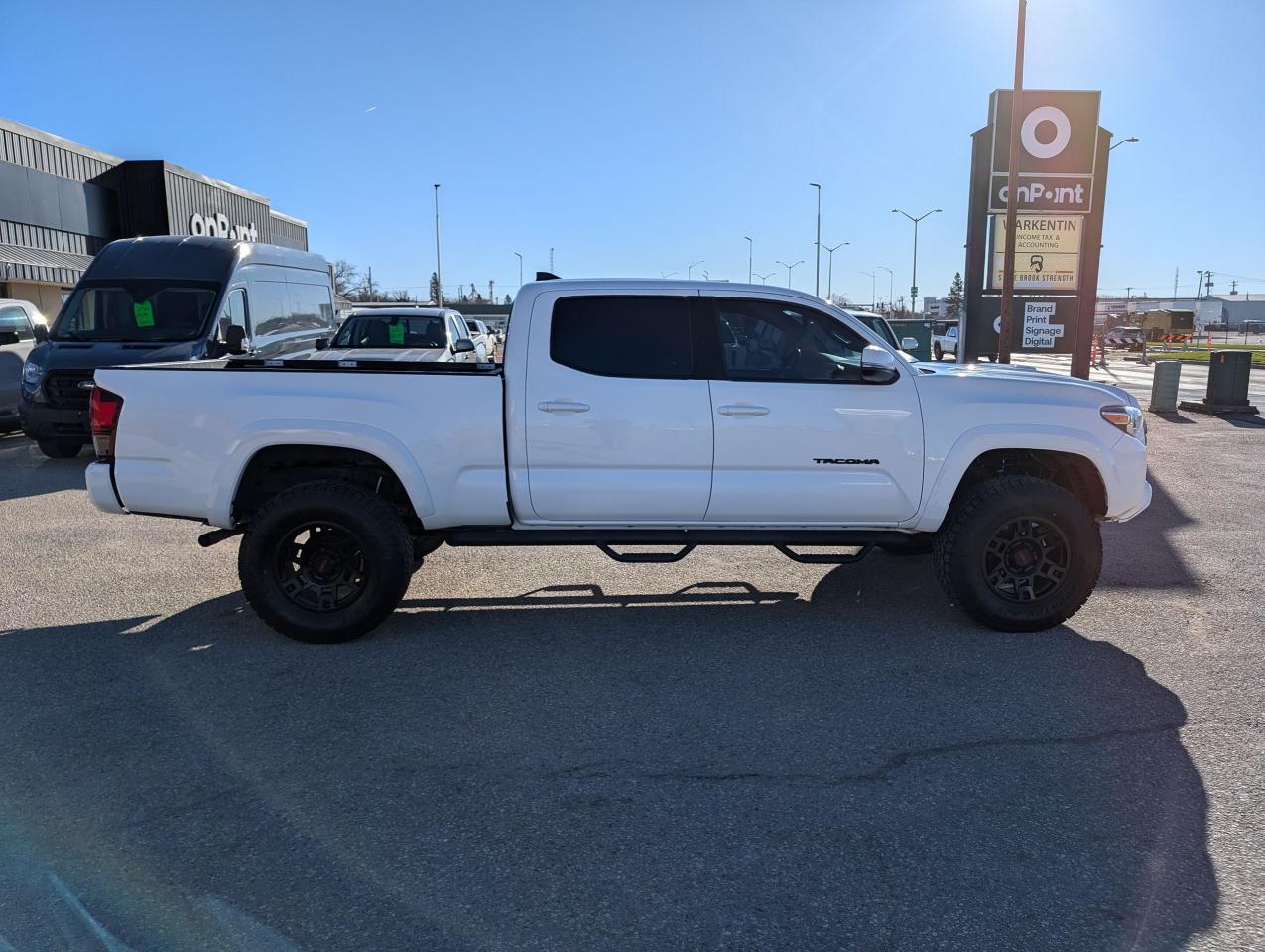 2019 Toyota Tacoma SR5 | 6' Box | TRD Wheels | Htd Seats - Photo #3