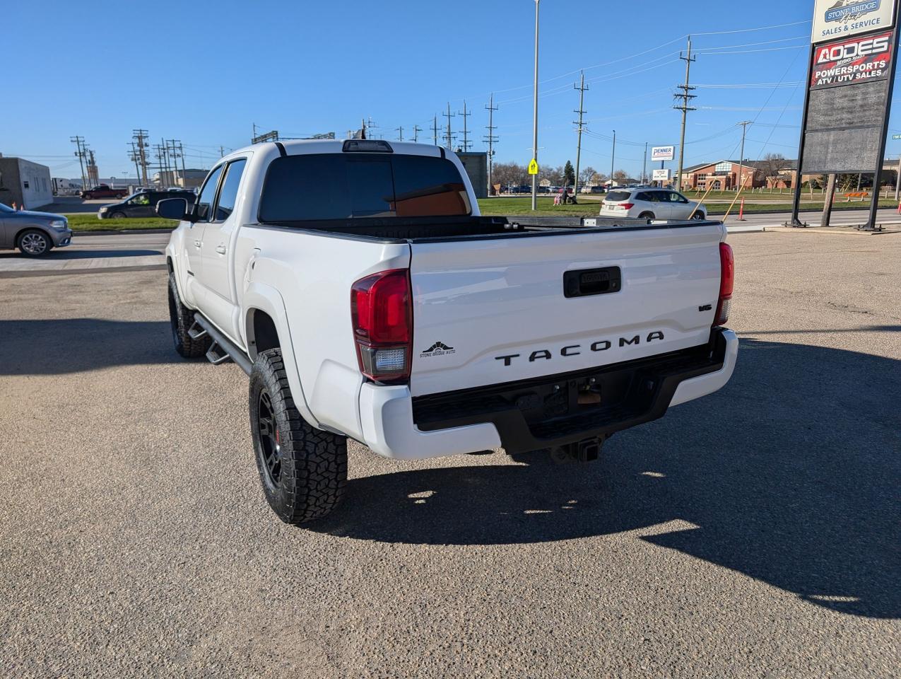 2019 Toyota Tacoma SR5 | 6' Box | TRD Wheels | Htd Seats - Photo #5