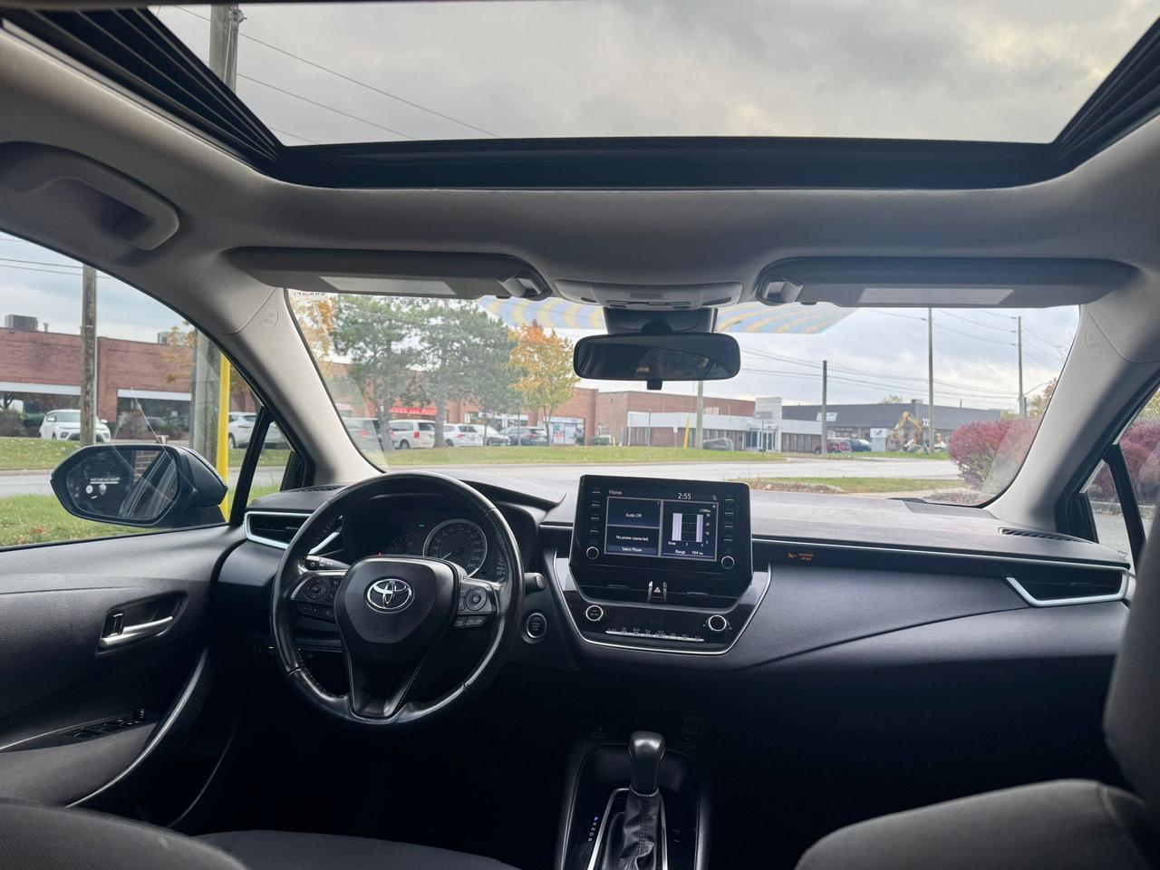 2020 Toyota Corolla LE - Photo #9