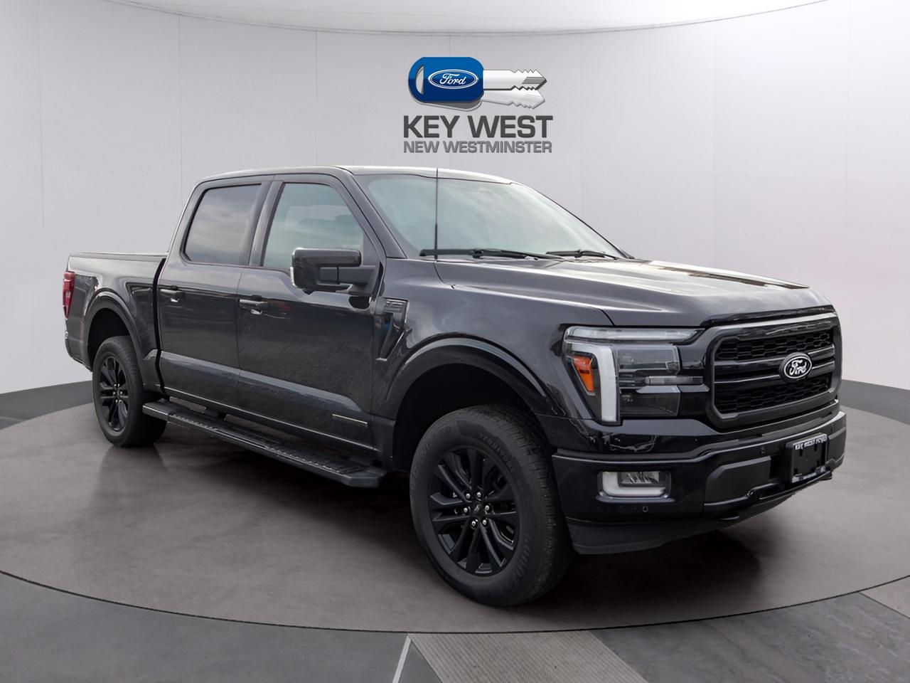 2024 Ford F-150 Lariat 4WD SuperCrew 5.5' Box Photo4