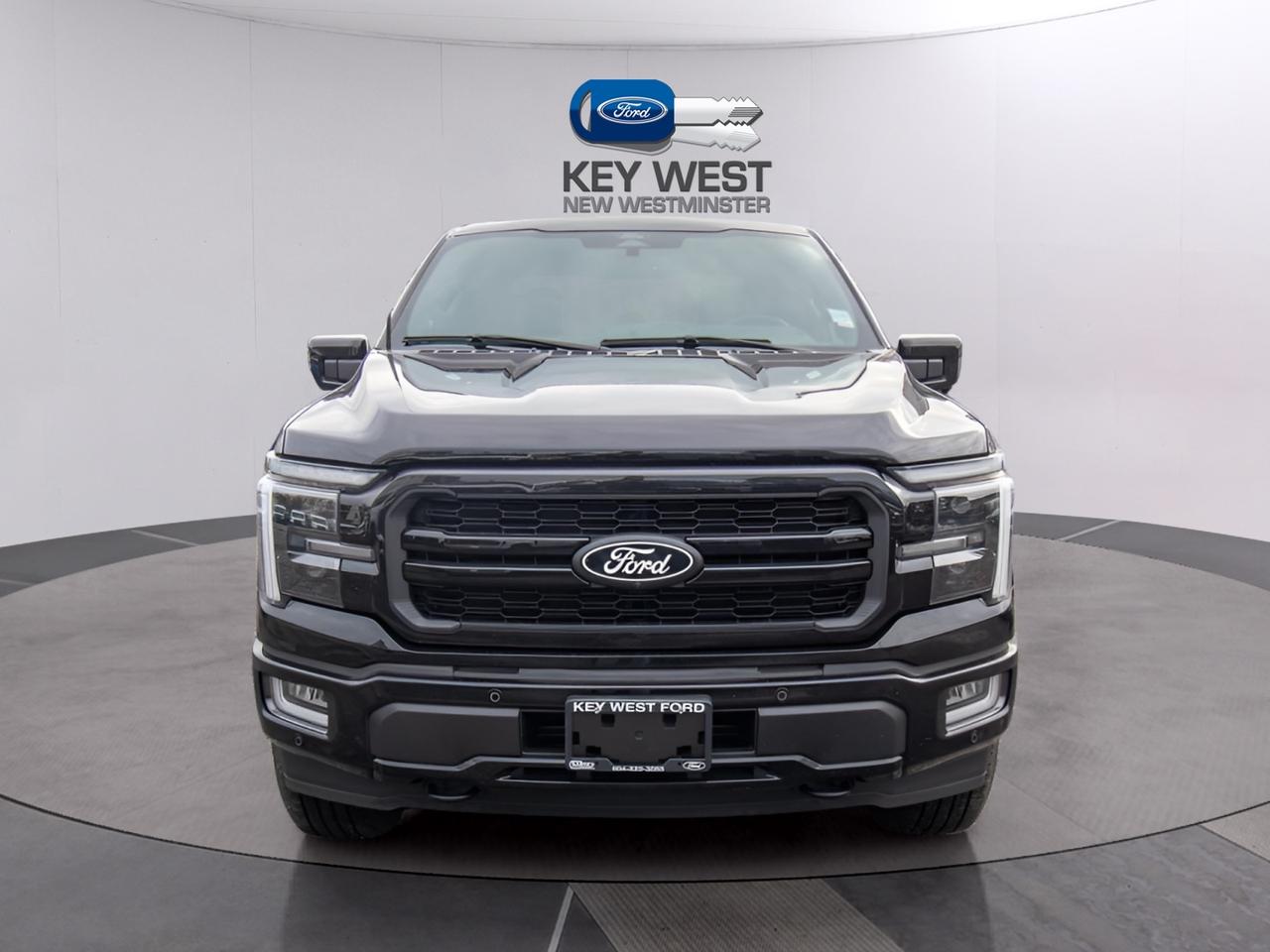 2024 Ford F-150 Lariat 4WD SuperCrew 5.5' Box Photo3