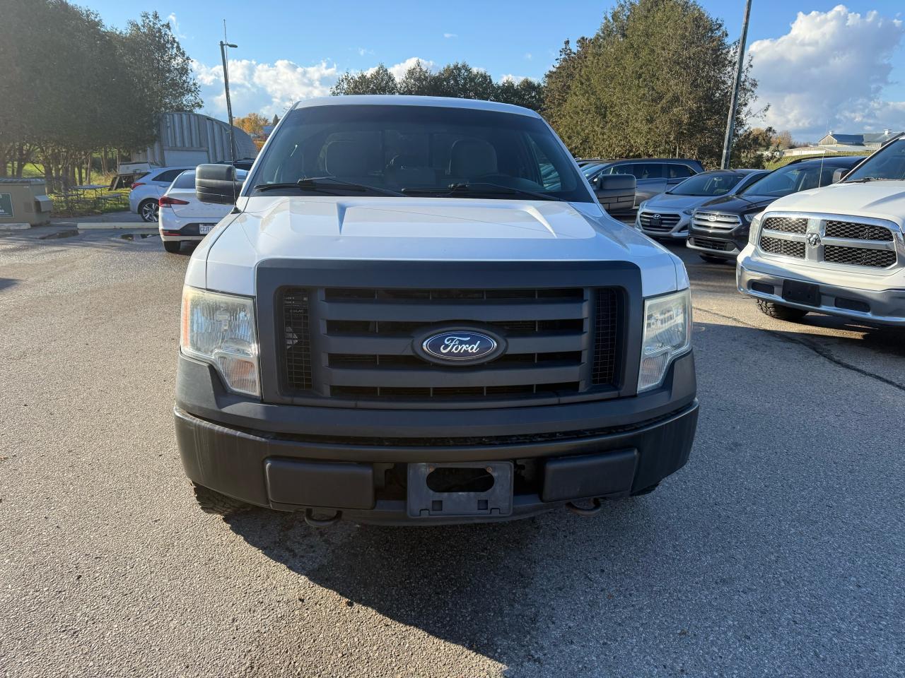 2011 Ford F-150 XL 4X4 Photo2