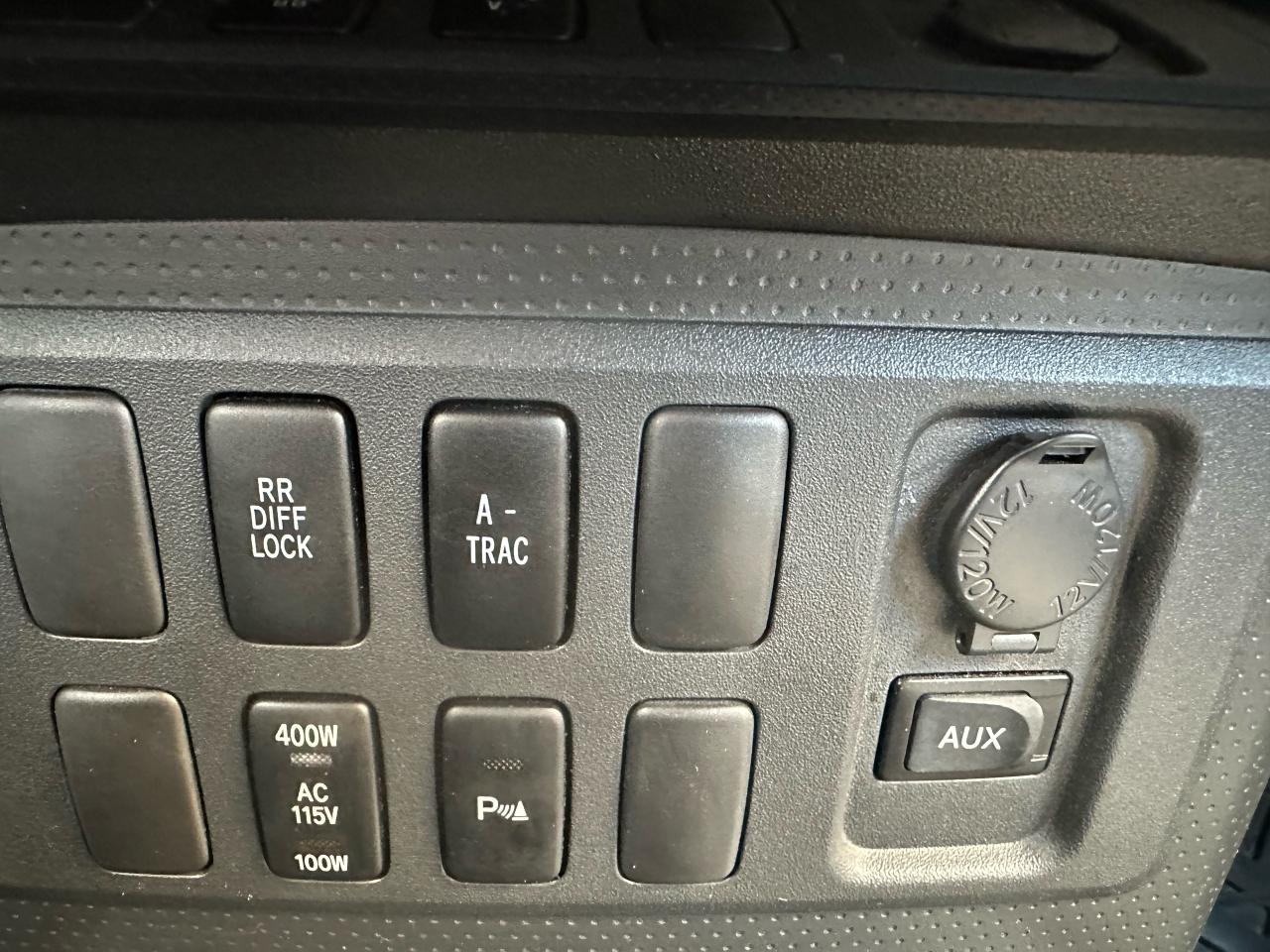 2007 Toyota FJ Cruiser C Package - Photo #11