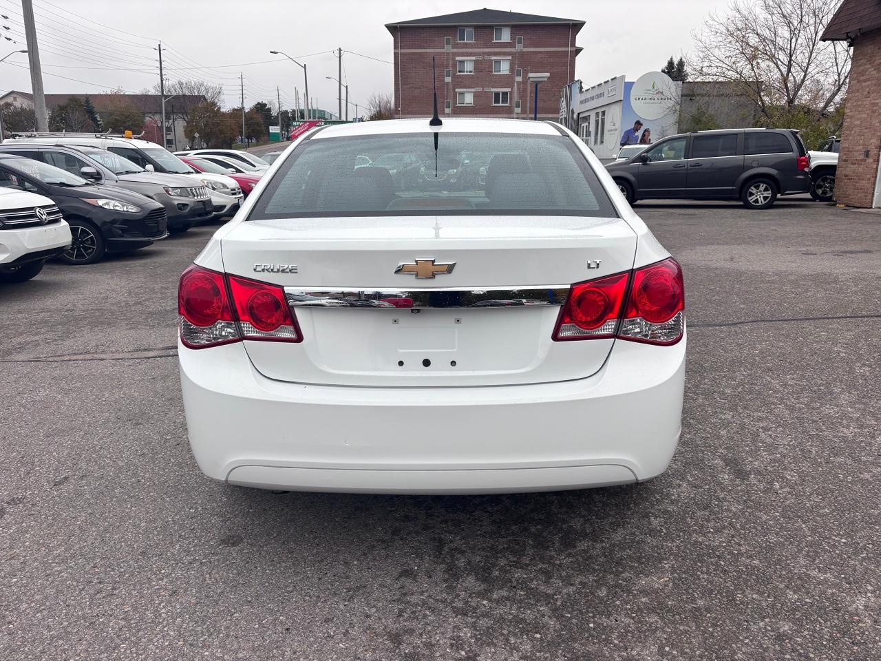 2014 Chevrolet Cruze 4dr Sdn 1LT - Photo #7
