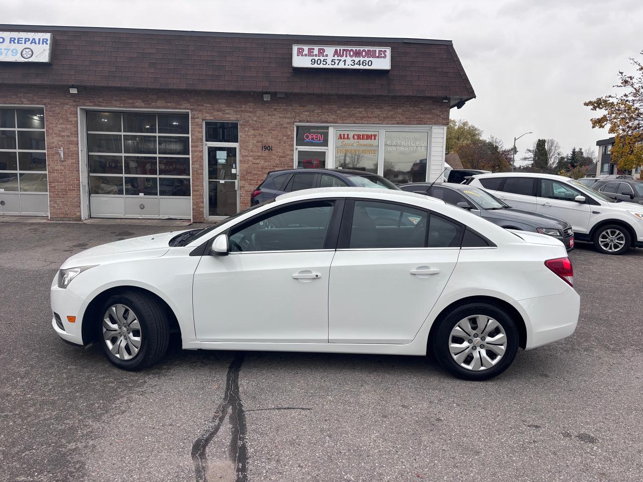 Used 2014 Chevrolet Cruze 4dr Sdn 1LT for sale in Oshawa, ON