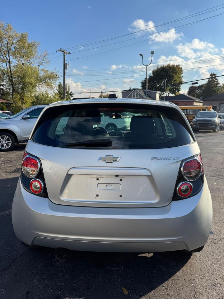 2015 Chevrolet Sonic HB LT Manual | CERTIFIED - Photo #6