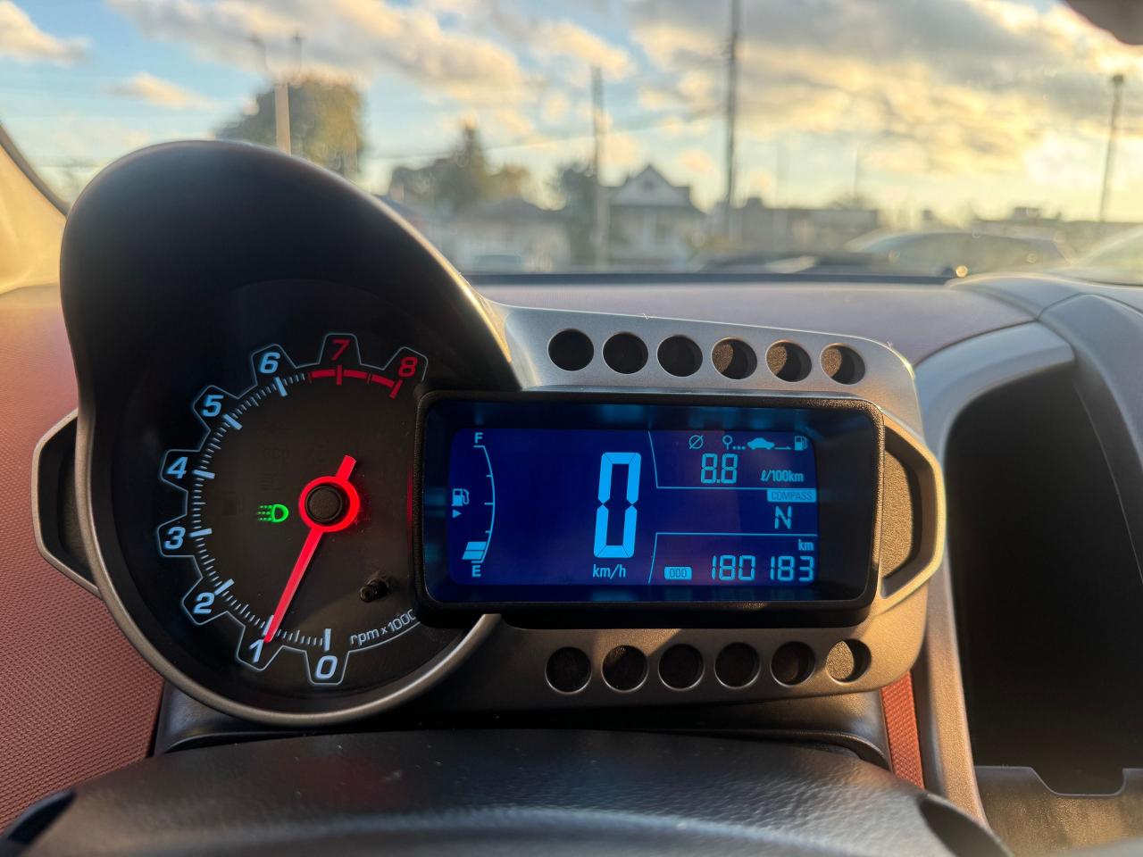 2015 Chevrolet Sonic HB LT Manual | CERTIFIED - Photo #10