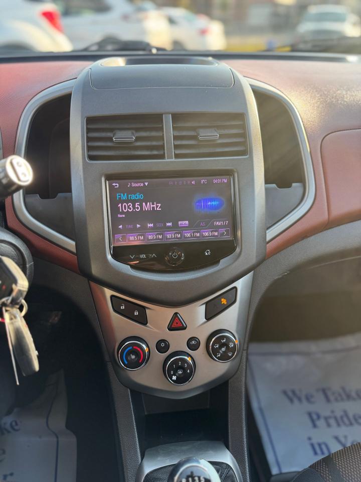 2015 Chevrolet Sonic HB LT Manual | CERTIFIED - Photo #11