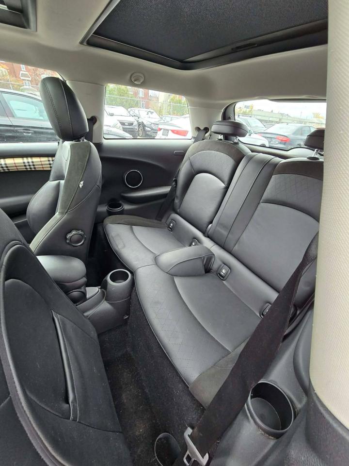 2014 MINI Cooper  - Photo #8