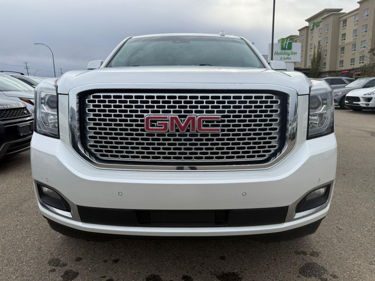 2017 GMC Yukon Denali | ALL CREDIT ACCEPTED!! - Photo #2