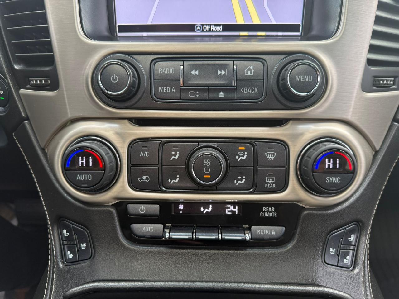 2017 GMC Yukon Denali | ALL CREDIT ACCEPTED!! - Photo #12