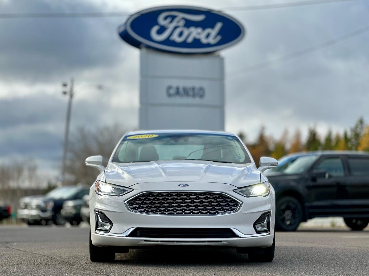 2020 Ford Fusion Titanium Hybrid Photo