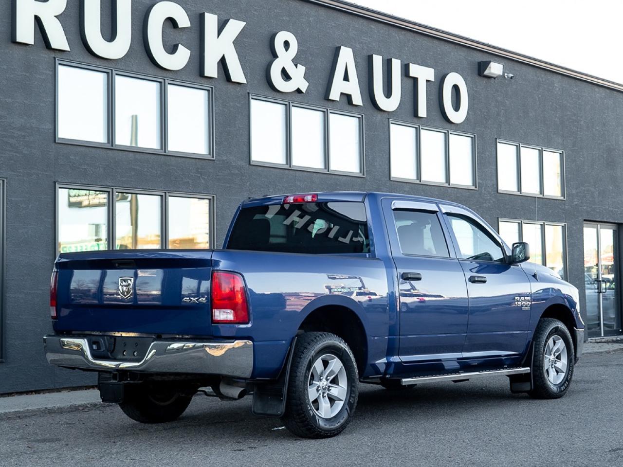 2019 RAM 1500 Classic Tradesman Crew Cab 4X4 Photo5
