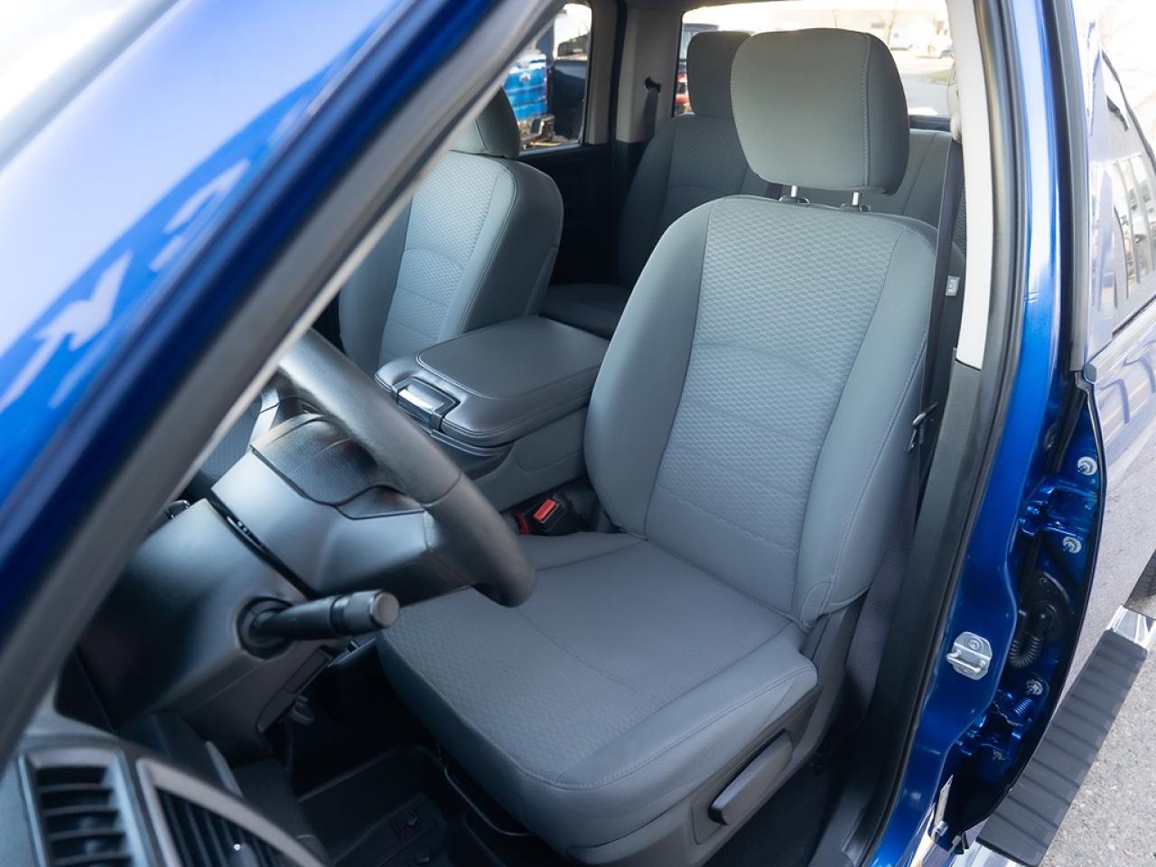 2019 RAM 1500 Classic Tradesman Crew Cab 4X4 Photo17