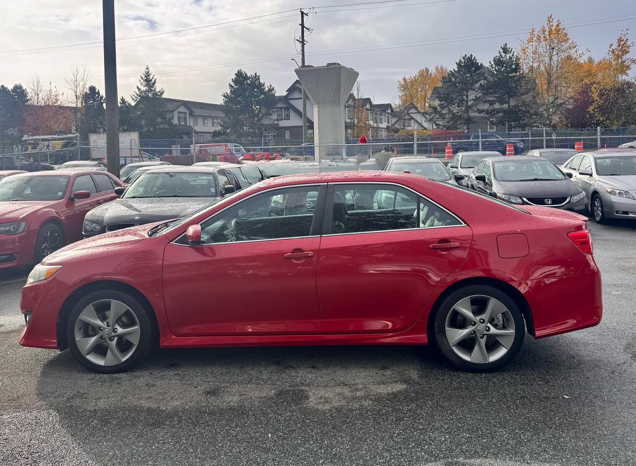 2012 Toyota Camry FINANCING AVAILABLE Photo8