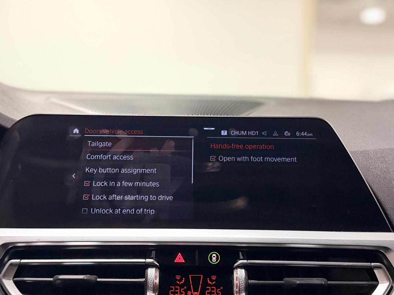 2022 BMW 3 Series 330i xDrive Photo