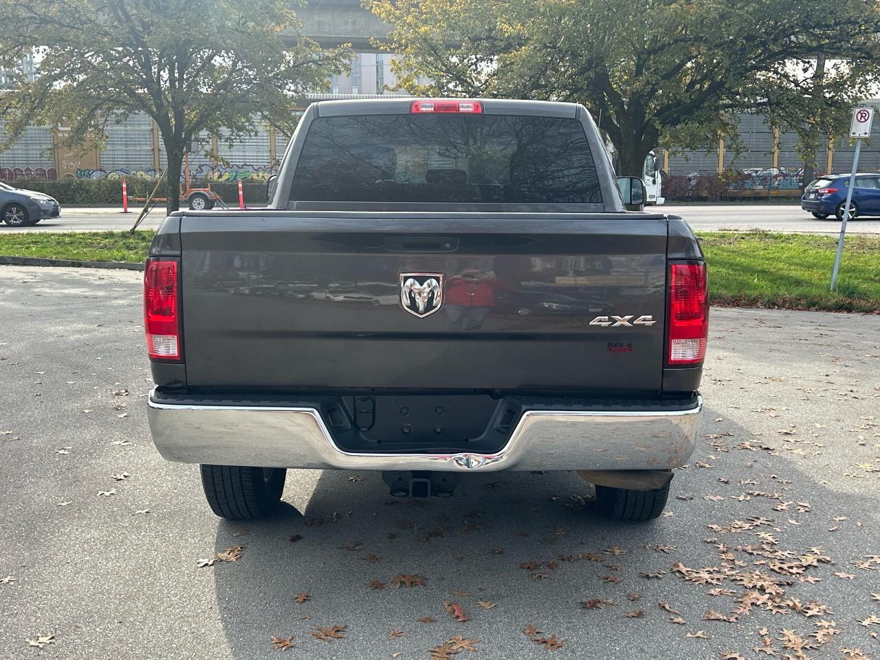 2017 RAM 1500 ST - Photo #7