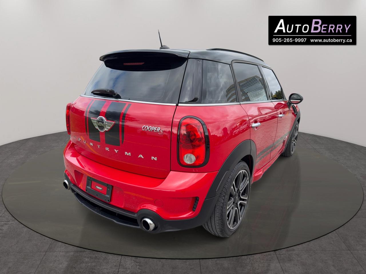2015 MINI Cooper Countryman ALL4 4dr S John Cooper Works Package Photo