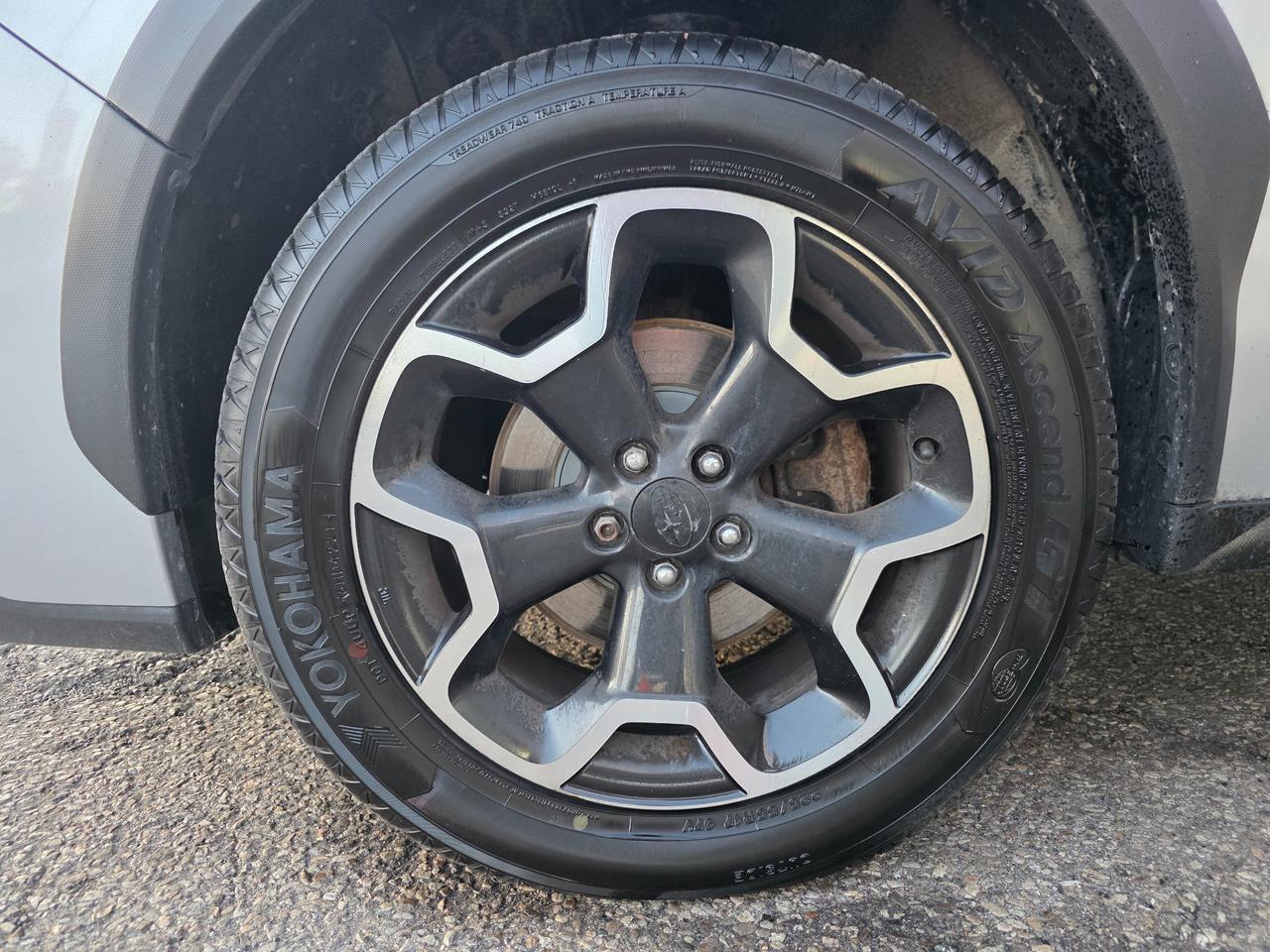 2015 Subaru XV Crosstrek Limited Package Navi | Sunroof | Leather | Backup Camera Photo