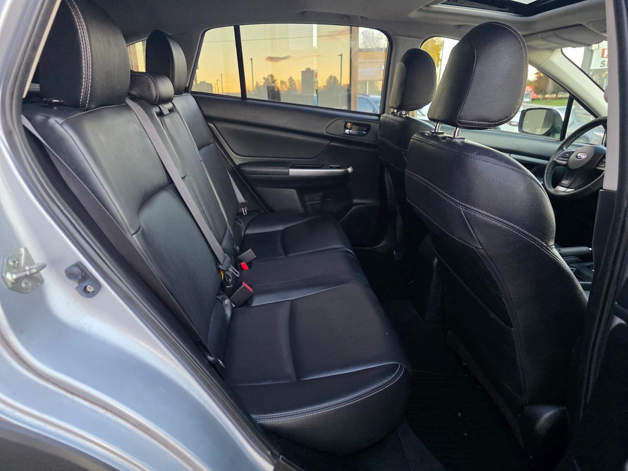 2015 Subaru XV Crosstrek Limited Package Navi | Sunroof | Leather | Backup Camera Photo