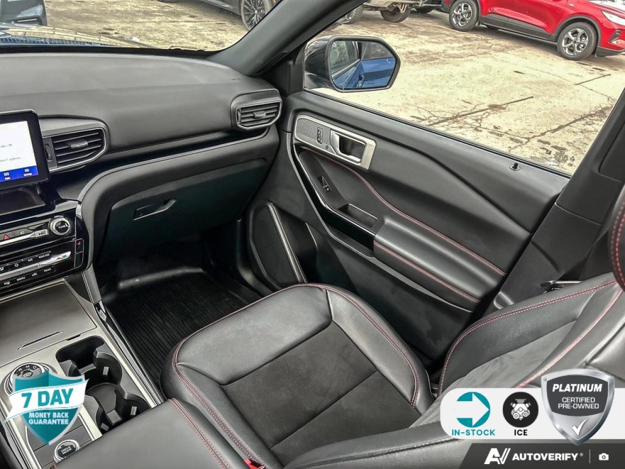 2023 Ford Explorer ST-Line 7 PASSANGER AWD SUNROOF LOW KMS CERTIFIED Photo