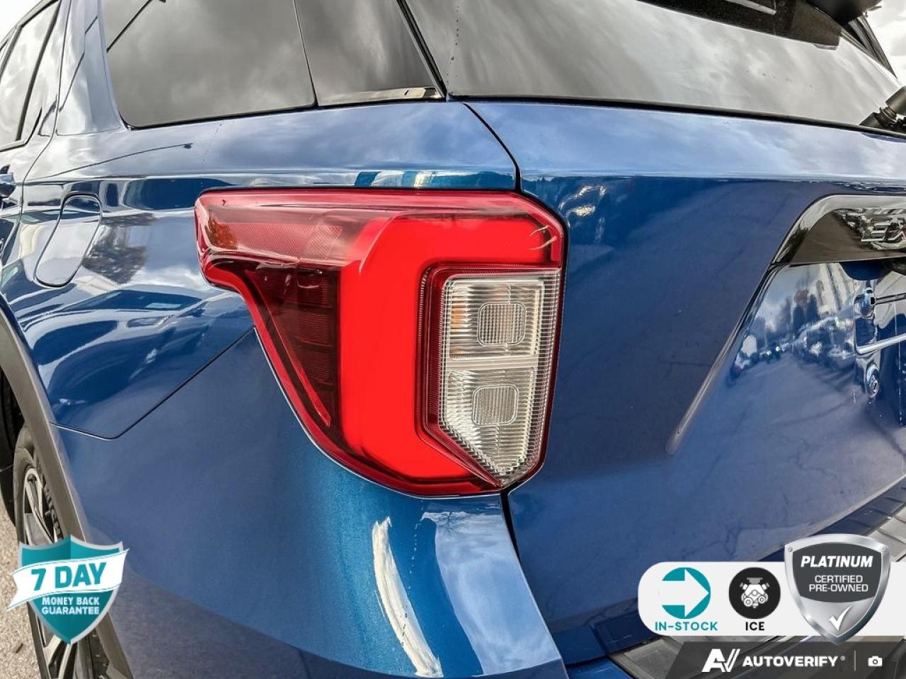 2023 Ford Explorer ST-Line 7 PASSANGER AWD SUNROOF LOW KMS CERTIFIED Photo