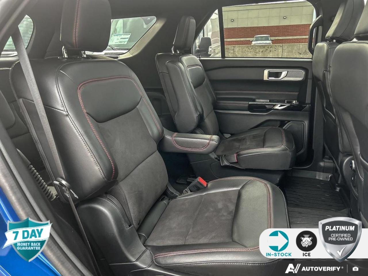 2023 Ford Explorer ST-Line 7 PASSANGER AWD SUNROOF LOW KMS CERTIFIED Photo