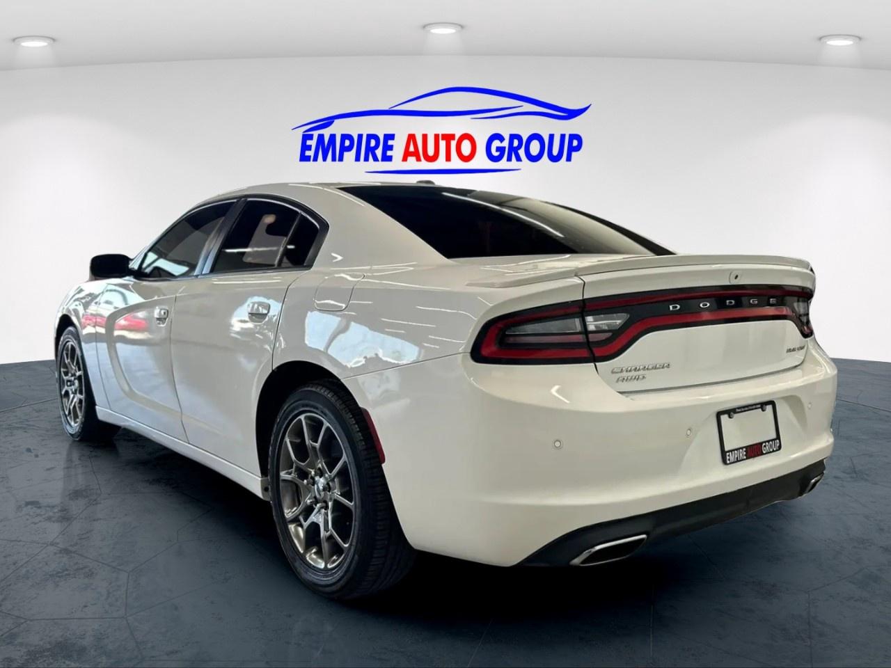 2017 Dodge Charger SXT Photo