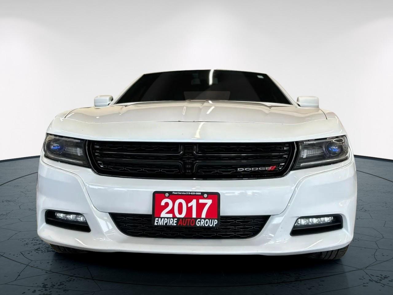 2017 Dodge Charger SXT Photo