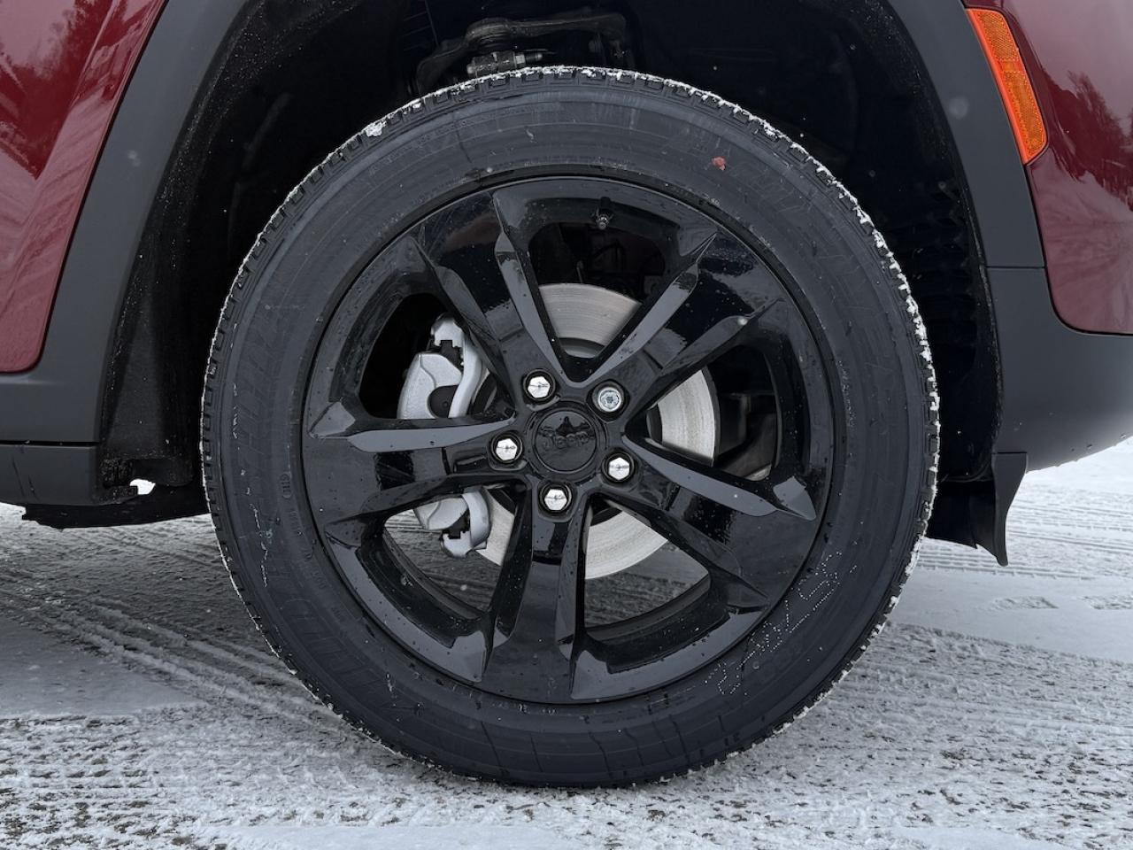 2025 Jeep Grand Cherokee ALTITUDE 4X4 Photo