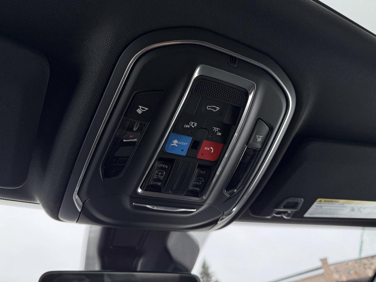 2025 Jeep Grand Cherokee ALTITUDE 4X4 Photo