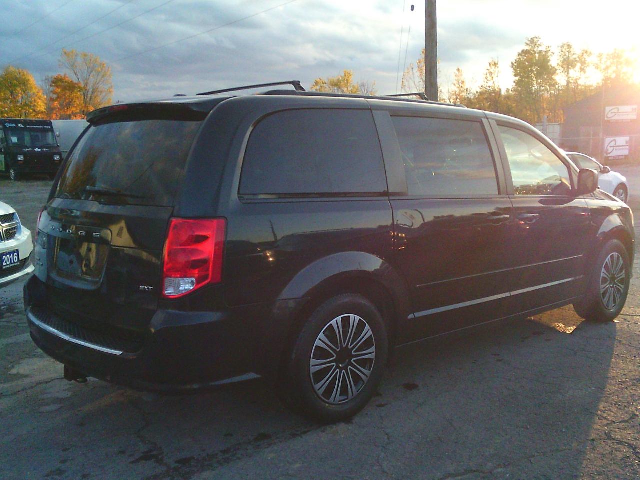 2016 Dodge Grand Caravan 4dr Wgn SXT TOW PKG - Photo #9