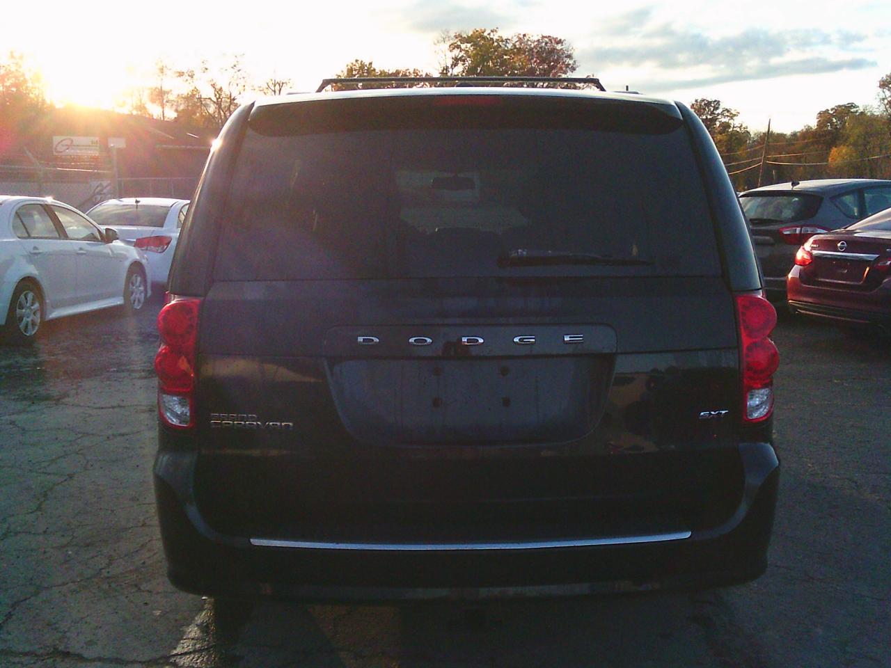 2016 Dodge Grand Caravan 4dr Wgn SXT TOW PKG - Photo #8