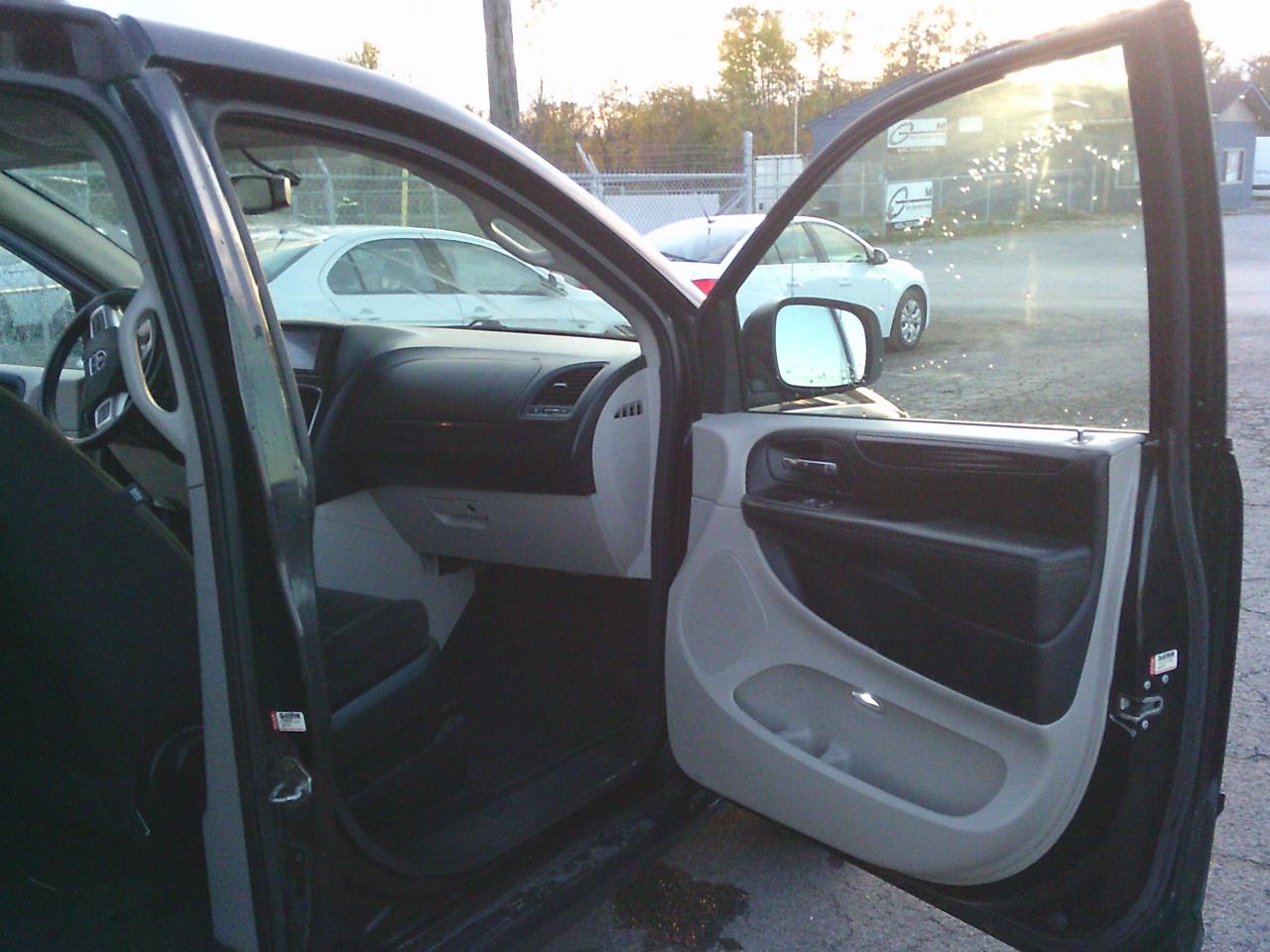 2016 Dodge Grand Caravan 4dr Wgn SXT TOW PKG - Photo #20