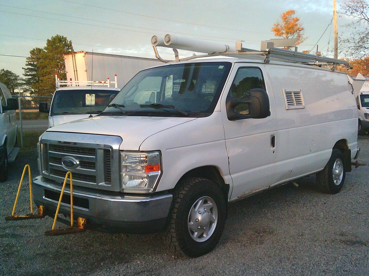 Used 2012 Ford Econoline E-350 Super Duty Commercial for sale in Fenwick, ON