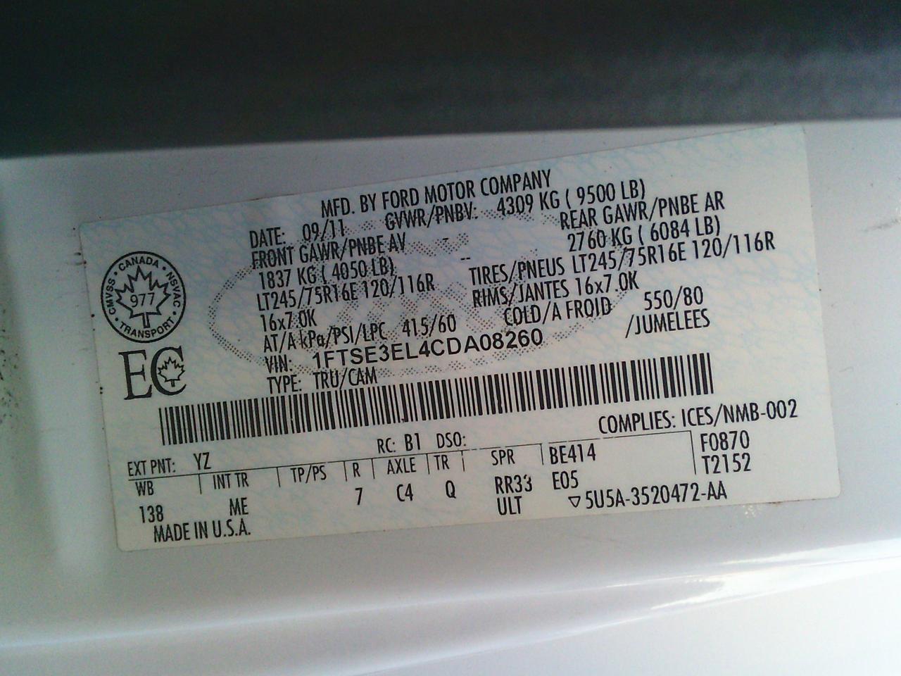 2012 Ford Econoline E-350 Super Duty Commercial - Photo #31