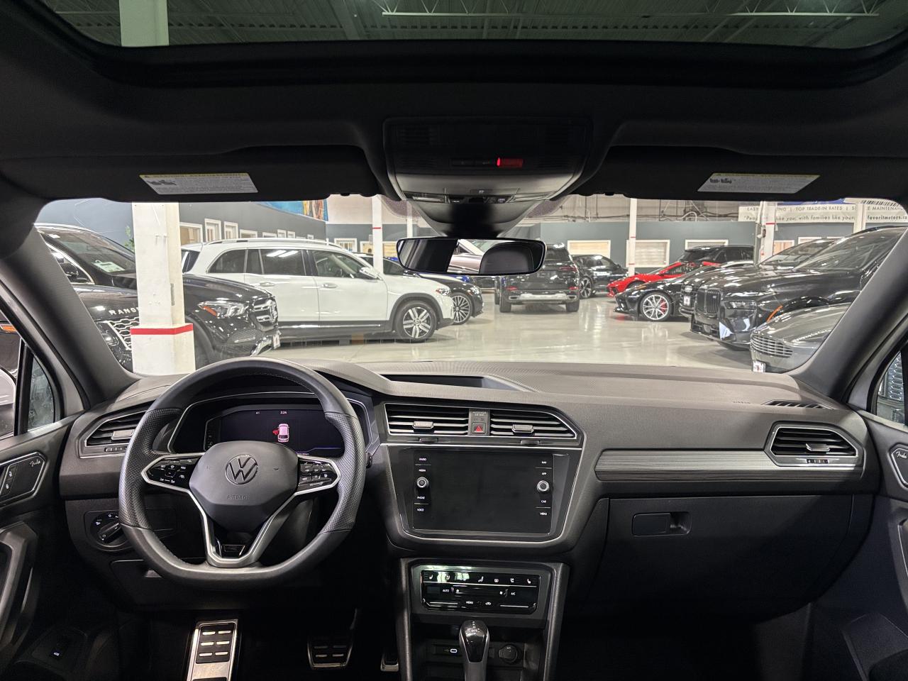 2022 Volkswagen Tiguan R-LINE|4MOTION|NAV|FENDERAUDIO|PANOROOF|LEATHER|++ - Photo #14